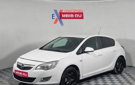Opel Astra J, 2011 год, 549 000 рублей, 1 фотография