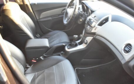 Chevrolet Cruze II, 2013 год, 650 000 рублей, 10 фотография