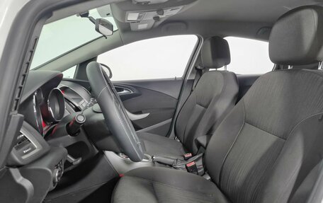 Opel Astra J, 2011 год, 549 000 рублей, 13 фотография