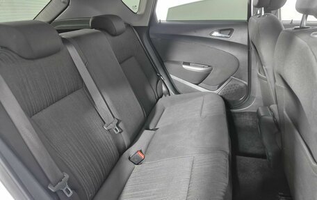 Opel Astra J, 2011 год, 549 000 рублей, 11 фотография
