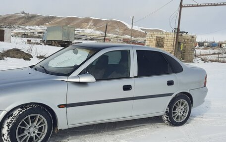 Opel Vectra B рестайлинг, 1997 год, 215 000 рублей, 5 фотография