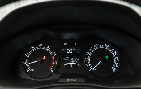 Skoda Rapid II, 2021 год, 1 650 000 рублей, 11 фотография