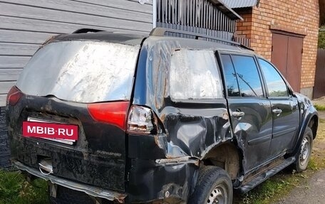 Mitsubishi Pajero Sport II рестайлинг, 2014 год, 750 000 рублей, 4 фотография