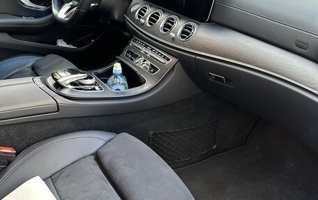 Mercedes-Benz E-Класс, 2019 год, 3 600 000 рублей, 7 фотография