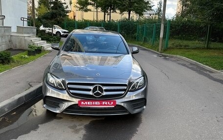 Mercedes-Benz E-Класс, 2019 год, 3 600 000 рублей, 5 фотография