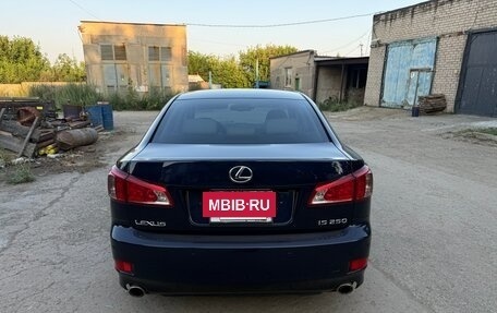 Lexus IS II рестайлинг 2, 2011 год, 1 350 000 рублей, 2 фотография
