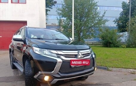 Mitsubishi Pajero Sport III рестайлинг, 2018 год, 3 600 000 рублей, 1 фотография