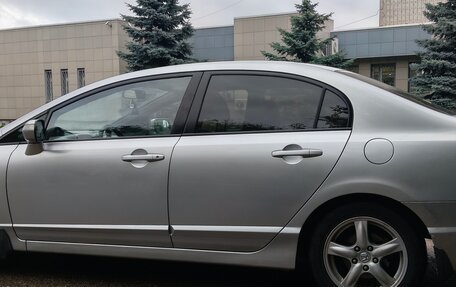 Honda Civic VIII, 2007 год, 700 000 рублей, 2 фотография