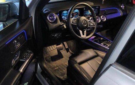 Mercedes-Benz GLB, 2019 год, 2 900 000 рублей, 4 фотография
