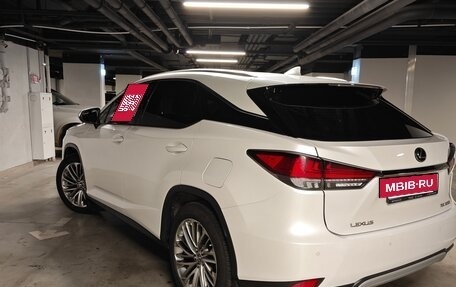 Lexus RX IV рестайлинг, 2020 год, 5 000 000 рублей, 4 фотография