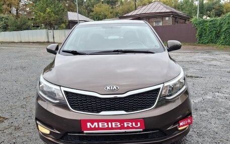 KIA Rio III рестайлинг, 2017 год, 650 000 рублей, 2 фотография