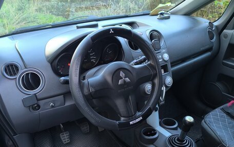 Mitsubishi Colt VI рестайлинг, 2007 год, 350 000 рублей, 4 фотография