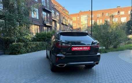 Lexus RX IV рестайлинг, 2017 год, 3 710 000 рублей, 6 фотография