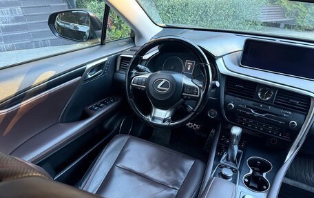 Lexus RX IV рестайлинг, 2017 год, 3 710 000 рублей, 15 фотография