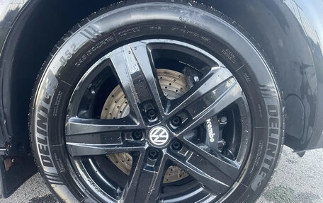Volkswagen Multivan T6 рестайлинг, 2019 год, 7 100 000 рублей, 9 фотография