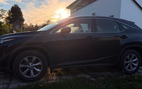Lexus RX IV рестайлинг, 2017 год, 5 500 000 рублей, 7 фотография