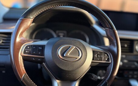 Lexus RX IV рестайлинг, 2017 год, 5 500 000 рублей, 21 фотография