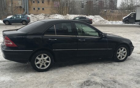 Mercedes-Benz C-Класс, 2003 год, 520 000 рублей, 3 фотография