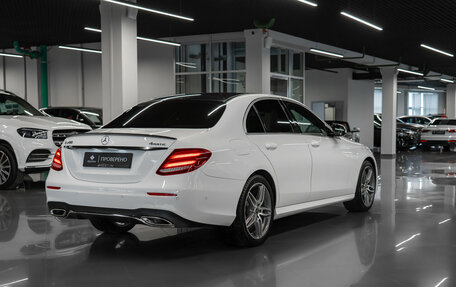 Mercedes-Benz E-Класс, 2017 год, 3 420 000 рублей, 5 фотография