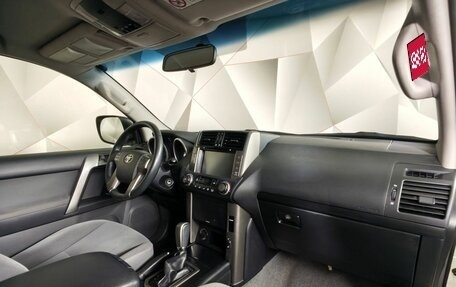 Toyota Land Cruiser Prado 150 рестайлинг 2, 2013 год, 2 700 000 рублей, 12 фотография