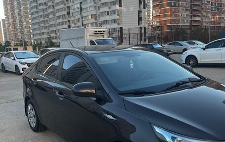 KIA Rio III рестайлинг, 2015 год, 1 230 000 рублей, 2 фотография