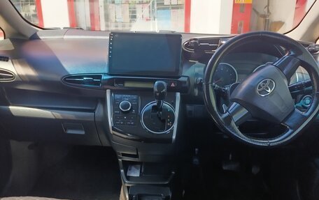 Toyota Wish II, 2012 год, 1 450 000 рублей, 8 фотография