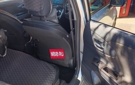 Toyota Wish II, 2012 год, 1 450 000 рублей, 9 фотография