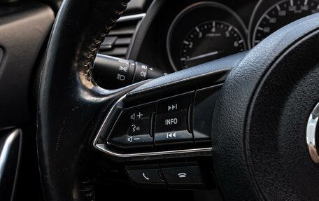 Mazda 6, 2017 год, 1 600 000 рублей, 17 фотография
