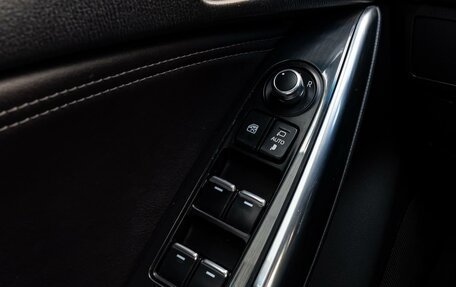 Mazda 6, 2017 год, 1 600 000 рублей, 20 фотография