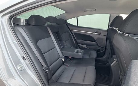 Hyundai Elantra VI рестайлинг, 2016 год, 975 000 рублей, 14 фотография