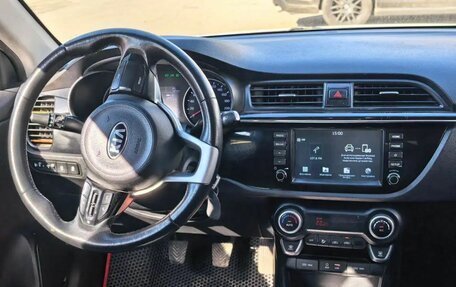 KIA Rio IV, 2018 год, 670 000 рублей, 8 фотография
