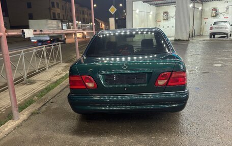 Mercedes-Benz E-Класс, 1997 год, 410 000 рублей, 7 фотография