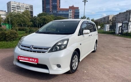 Toyota ISis I, 2010 год, 930 000 рублей, 22 фотография
