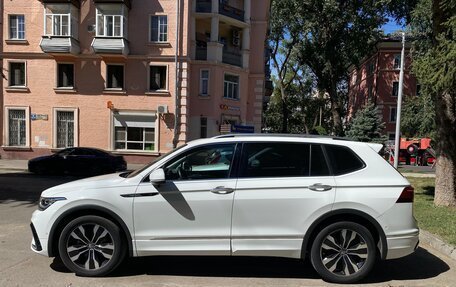 Volkswagen Tiguan II, 2022 год, 3 450 000 рублей, 9 фотография
