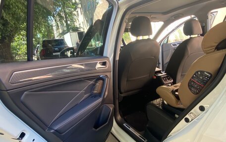 Volkswagen Tiguan II, 2022 год, 3 450 000 рублей, 18 фотография
