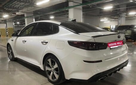 KIA Optima IV, 2018 год, 2 000 000 рублей, 2 фотография