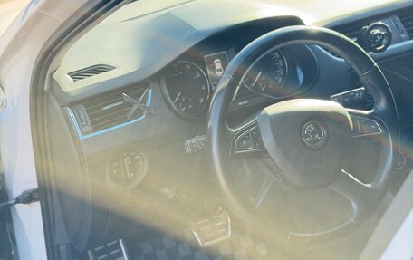 Skoda Octavia, 2015 год, 1 570 000 рублей, 9 фотография