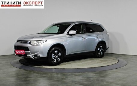Mitsubishi Outlander III рестайлинг 3, 2014 год, 1 557 000 рублей, 1 фотография