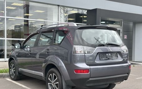 Mitsubishi Outlander III рестайлинг 3, 2007 год, 850 000 рублей, 6 фотография