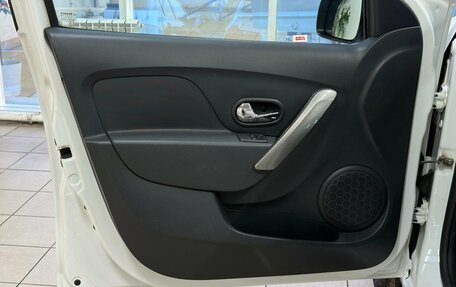 Renault Logan II, 2021 год, 899 000 рублей, 14 фотография