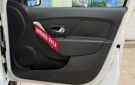 Renault Logan II, 2021 год, 899 000 рублей, 16 фотография