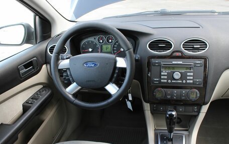 Ford Focus II рестайлинг, 2006 год, 440 000 рублей, 17 фотография
