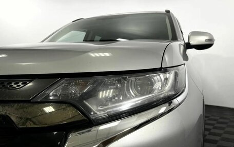 Mitsubishi Outlander III рестайлинг 3, 2021 год, 2 255 000 рублей, 19 фотография