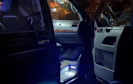 Volkswagen Caravelle T5, 2006 год, 1 280 000 рублей, 22 фотография