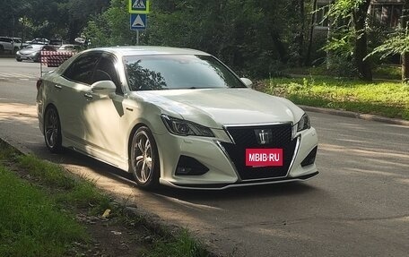 Toyota Crown, 2016 год, 3 000 000 рублей, 2 фотография