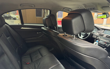 BMW 5 серия, 2010 год, 1 450 000 рублей, 22 фотография