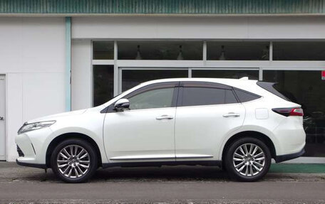 Toyota Harrier, 2017 год, 1 904 000 рублей, 3 фотография