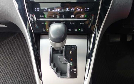 Toyota Harrier, 2017 год, 1 904 000 рублей, 18 фотография