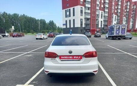 Volkswagen Jetta VI, 2013 год, 1 030 000 рублей, 6 фотография