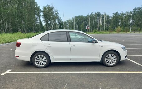 Volkswagen Jetta VI, 2013 год, 1 030 000 рублей, 8 фотография